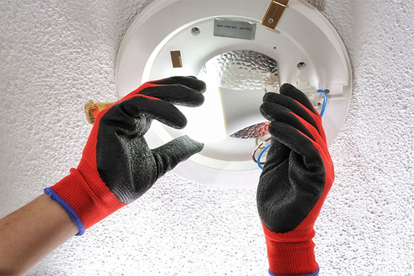 Why Choose Lumen Electric? Why Choose Lumen Electric?